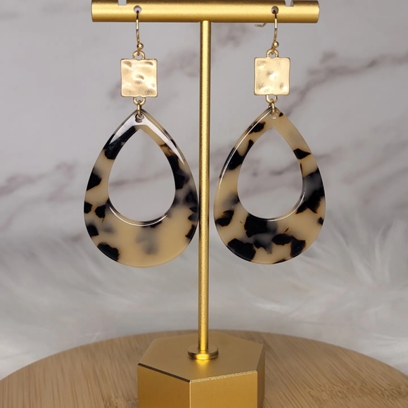 Teardrop Earrings - Picture 3 of 5